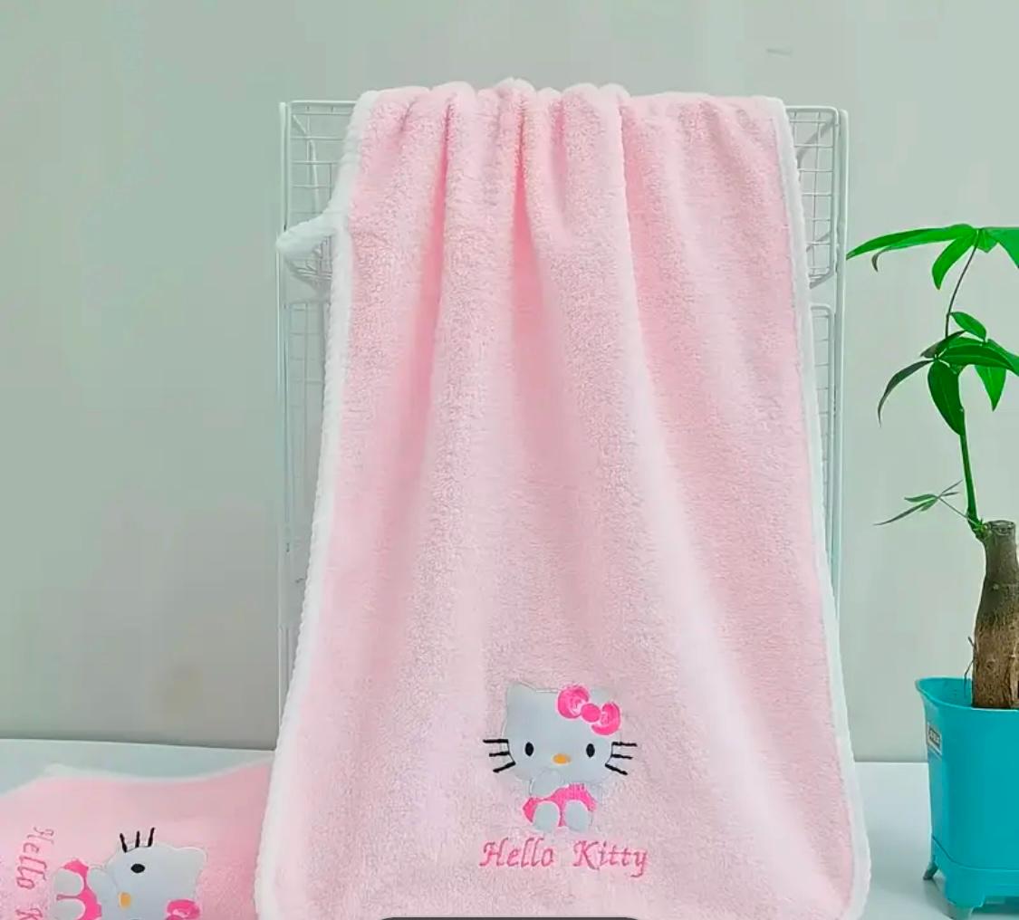 1 Ensemble SANRIO Hello Kitty Serviette En Polyester